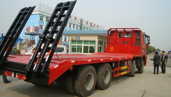 解放j6，7噸-12噸挖掘機拖車